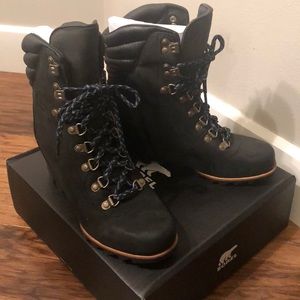 NWT Sorel Conquest Wedge